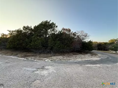 5242 Comanche Dr, Temple, TX 76502 photo 3