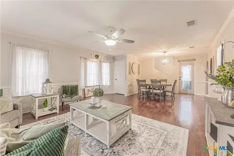 310 N 8th St, Nolanville, TX 76559