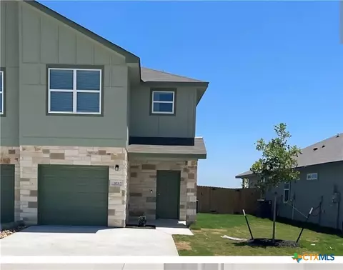 303 Green Valley Dr, Copperas Cove, TX 76522