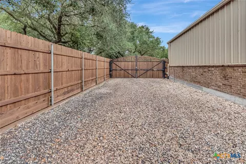 Exterior - 249 Post Oak Bnd, Inez, TX 77968 photo 6 of 8