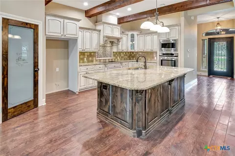 Kitchen - 249 Post Oak Bnd, Inez, TX 77968 photo 1 of 1