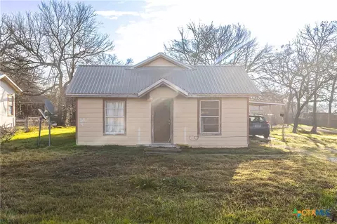 201 N Kings Trl, Little River Academy, TX 76554