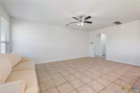 Living - 1129 Ibis Falls Loop, Jarrell, TX 76537 photo 2 of 5