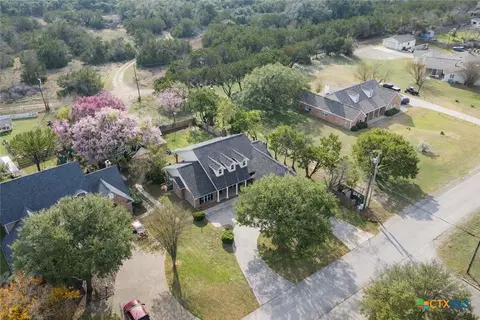 3900 Chisholm Trl, Salado, TX 76571