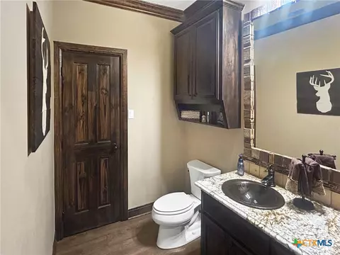 Bath - 1747 Cr 139 Loop, Cameron, TX 76520 photo 4 of 5
