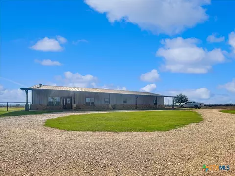 Exterior - 1747 Cr 139 Loop, Cameron, TX 76520 photo 3 of 9