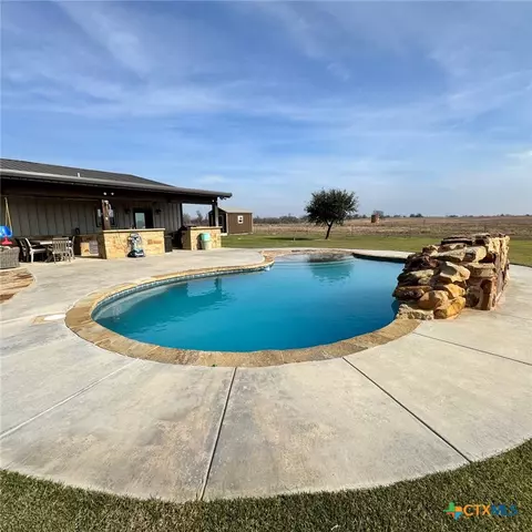 Exterior - 1747 Cr 139 Loop, Cameron, TX 76520 photo 6 of 9