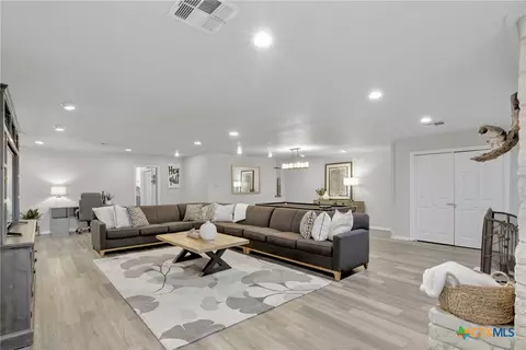 1710 Old Mill Rd #12, Salado, TX 76571