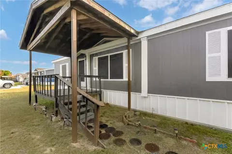 11213 Ridgewood Dr, Salado, TX 76571