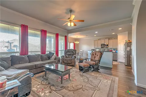 504 Coventry Dr, Temple, TX 76502 photo 12