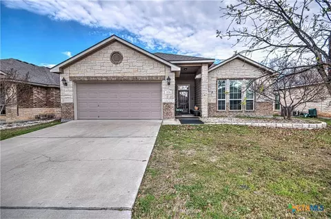 504 Coventry Dr, Temple, TX 76502