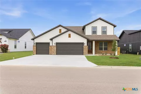 8610 Glade Dr, Temple, TX 76502
