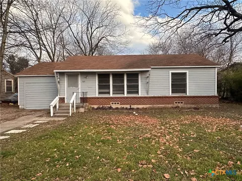 505 Center St, Belton, TX 76513