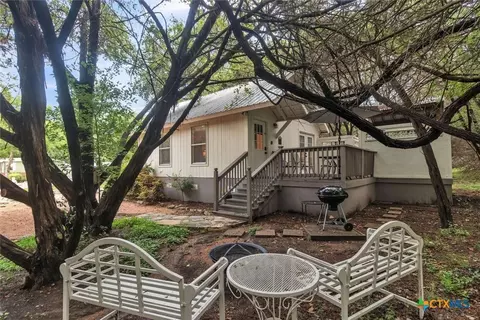 104 Scudder Ln #X, Wimberley, TX 78676