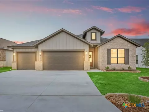 8618 Glade Dr, Temple, TX 76502