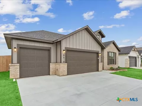 8618 Glade Dr, Temple, TX 76502