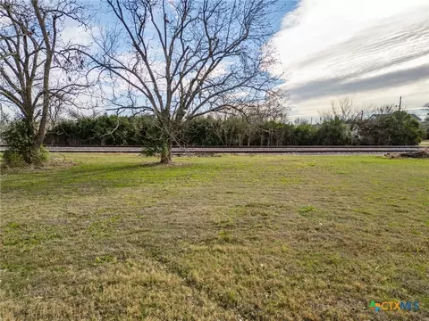 1213 S 12th St, Temple, TX 76504