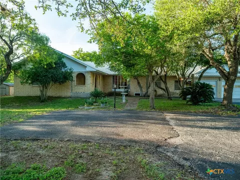 Exterior - 137 Fm 774, Refugio, TX 78377 photo 2 of 9