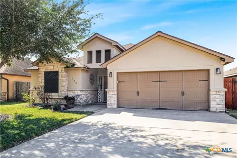 103 Gabbiano Ct, Victoria, TX 77904