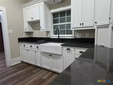 Kitchen - 9684 Fm 437, Rogers, TX 76569 photo 3 of 4