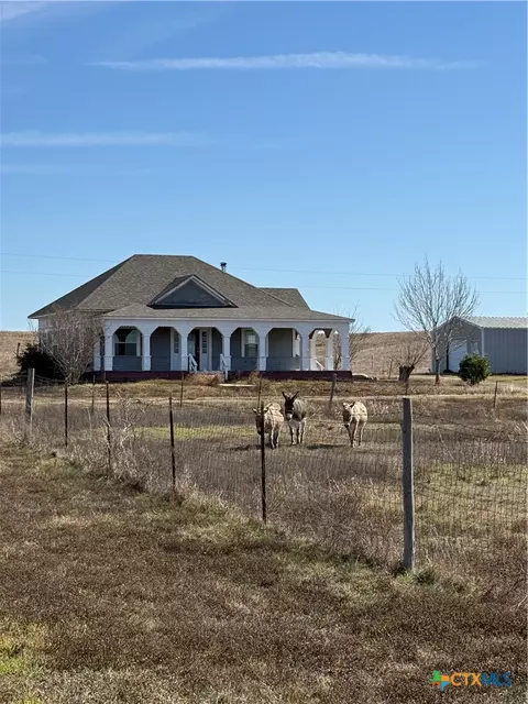 Exterior - 9684 Fm 437, Rogers, TX 76569 photo 2 of 8