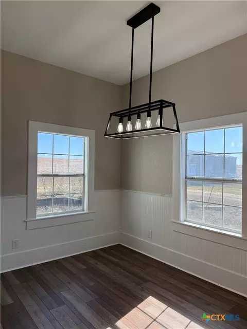 Dining - 9684 Fm 437, Rogers, TX 76569 photo 2 of 2