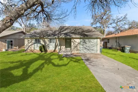 2016 Nevada St, San Marcos, TX 78666