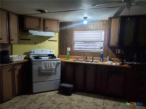 95 Kellie Ln, Seadrift, TX 77983 photo 18