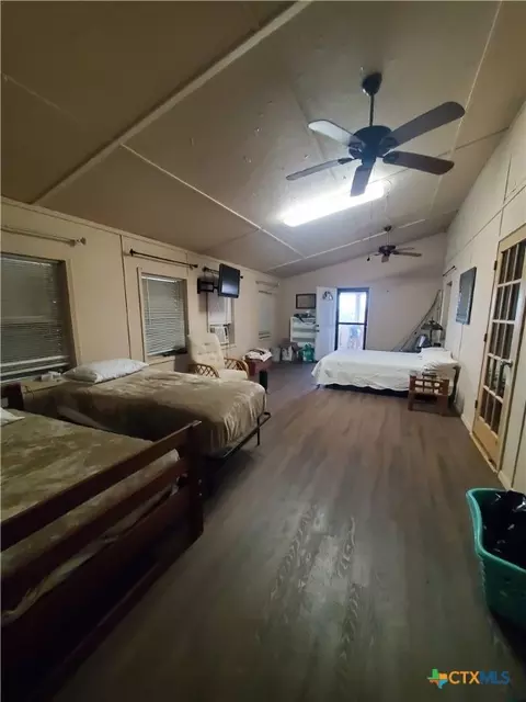 95 Kellie Ln, Seadrift, TX 77983 photo 9