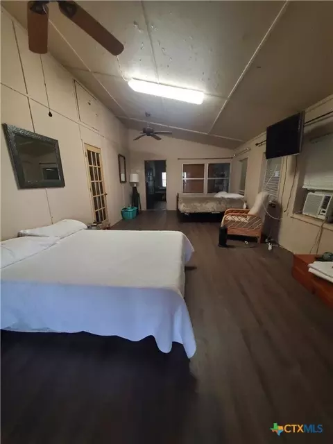 95 Kellie Ln, Seadrift, TX 77983 photo 8