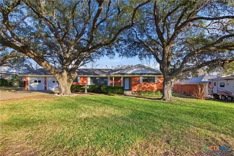 3413 Meadow Oaks Dr, Temple, TX 76502