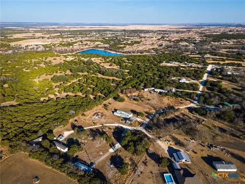 1252 Twin Mountain Rd, Copperas Cove, TX 76522