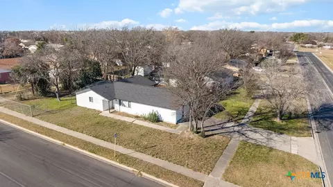 2706 Zephyr Rd, Killeen, TX 76543