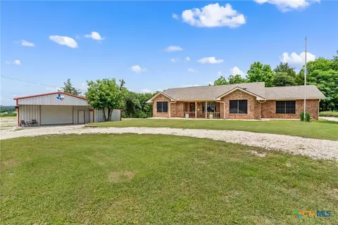 162 Highridge Dr, Bruceville, TX 76630