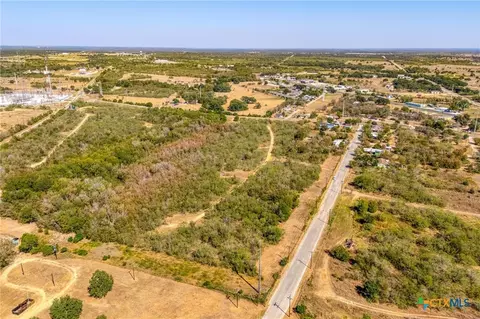 tbd N Hackberry Ave, Luling, TX 78648 photo 11