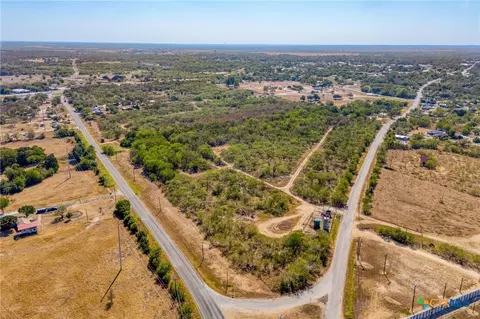 tbd N Hackberry Ave, Luling, TX 78648 photo 3