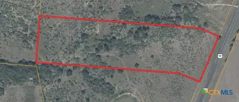 4584 Us Hwy 77a, Cuero, TX 77954