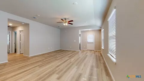 Living - 8803 Trungle Rd, Temple, TX 76502 photo 4 of 4