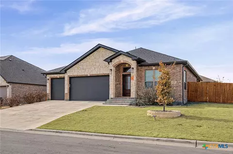 2042 Butternut Rd, Temple, TX 76502