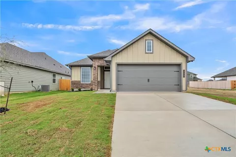 723 James Parker Cir, Killeen, TX 76542