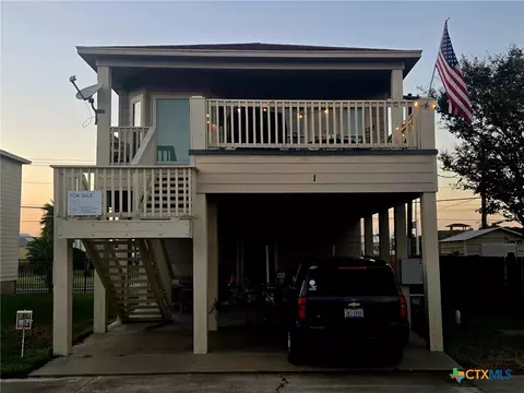 1 Alligator Head Ln, Port O'connor, TX 77982