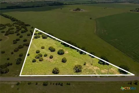 562 County Road 154, Georgetown, TX 78626 photo 2