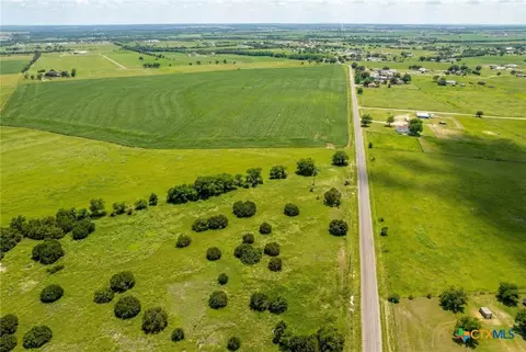 562 County Road 154, Georgetown, TX 78626 photo 4