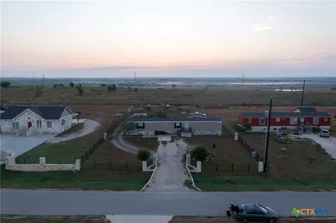 363 El Rey Dr, Kyle, TX 78640
