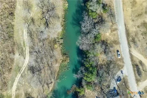 528 NW River Rd, Martindale, TX 78655
