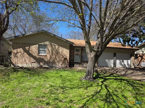 506 Creek St, Copperas Cove, TX 76522
