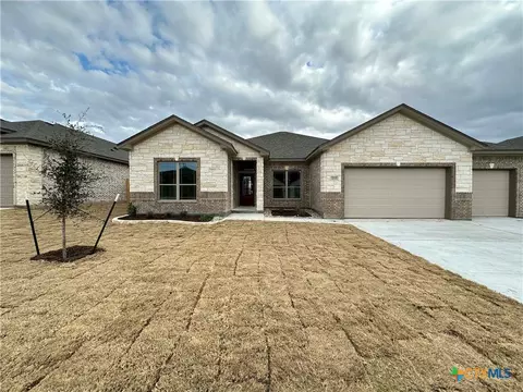 2035 Horse Cane Ct, Temple, TX 76502