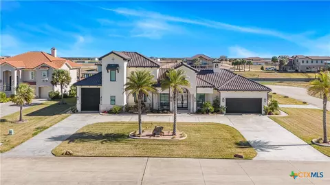 385 E Arbor Vis, Port O'connor, TX 77982