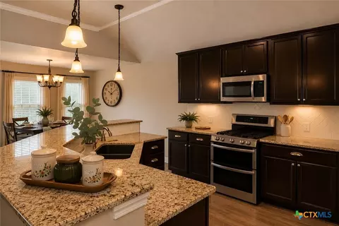 Kitchen - 2002 Rustic Manor Dr, Temple, TX 76502 photo 1 of 2
