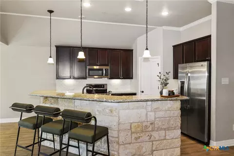 Kitchen - 2002 Rustic Manor Dr, Temple, TX 76502 photo 1 of 2